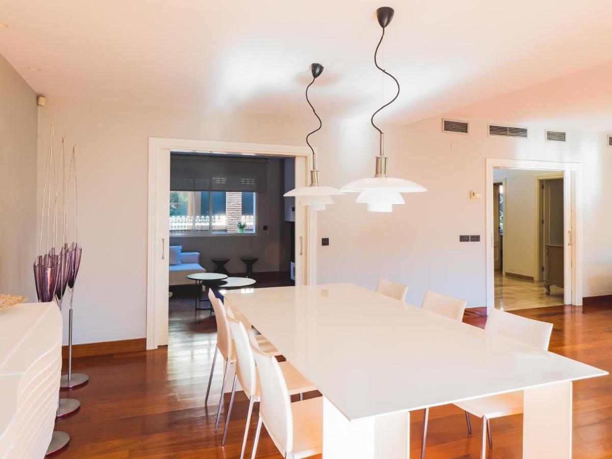 Villa Cubo'S Gibralfaro House Center à Málaga Extérieur photo